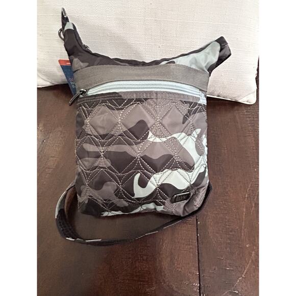 Lug Womens Skipper Camouflage Nylon Crossbody New With Tags - Picture 1 of 10